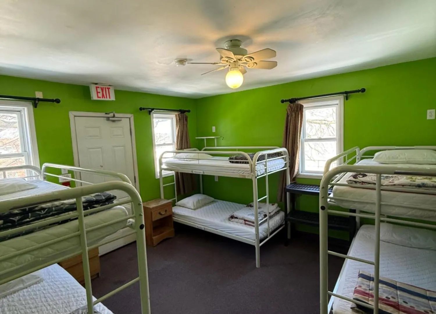 Ottawa Backpackers Inn Hostel